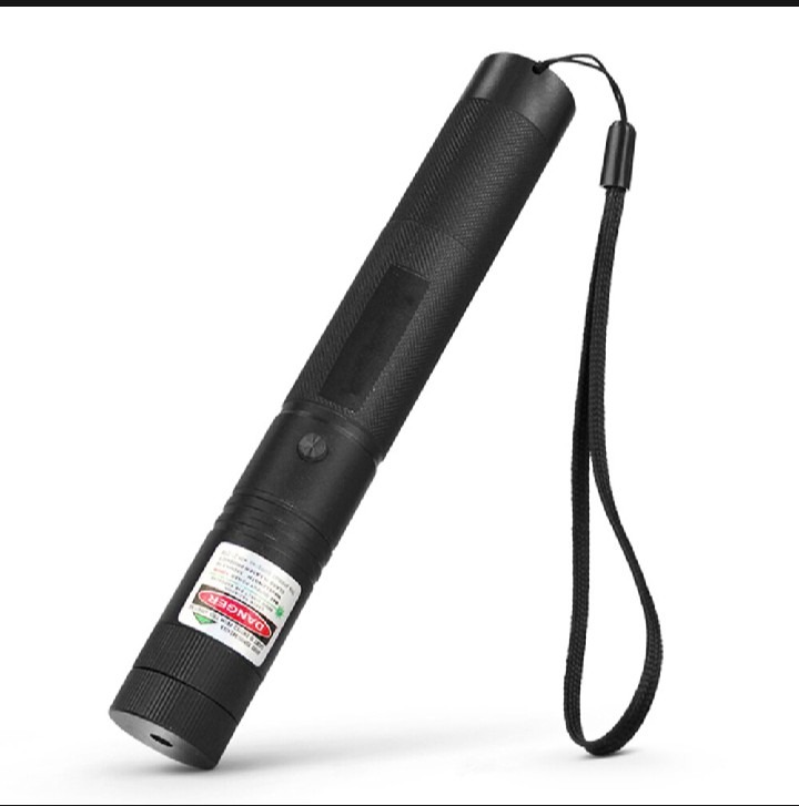 Special Edition High-Power 303 Green Laser Pointer with Adjustable Focus, 8 Designs & Shapes, 5km Range – Rechargeable Battery, Charger & Safety Lock - Image 4